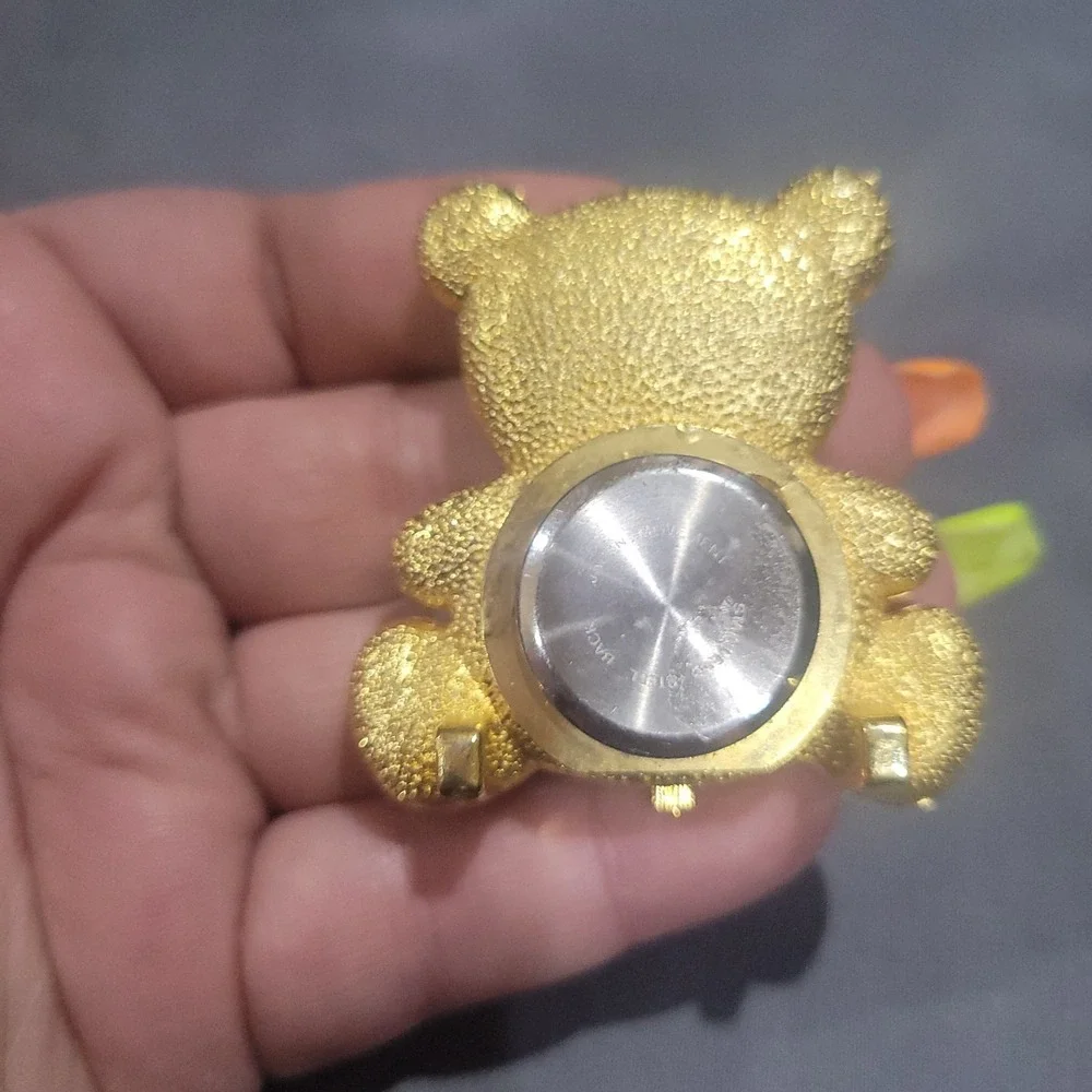 Gold Wheel Teddy Bear Mini Desk Watch Gold Tone Figurine Novelty Click